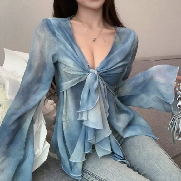 New DAZY Tie Dye Knot Front Ruffle Trim Flounce Sleeve Blouse - Picture 1 of 1